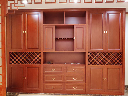 莱芜中式家居装修之中式酒柜装修效果图